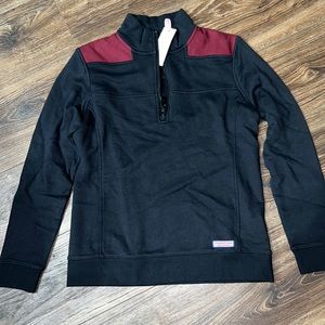 Vineyard Vines Black and Burgundy Women's Top